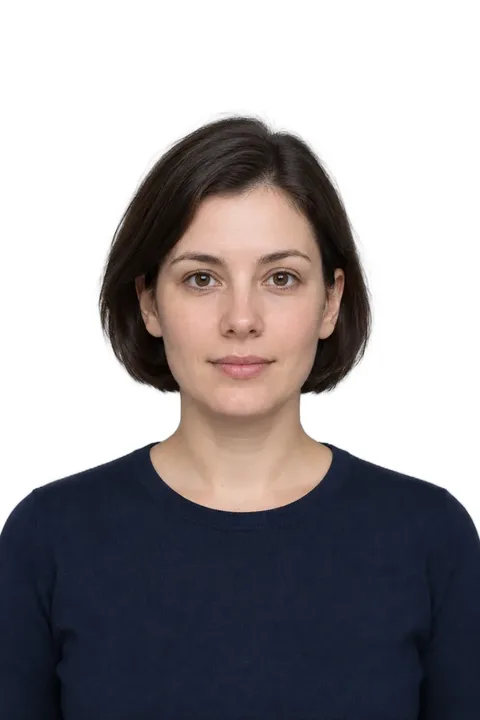 Change Portrait Backgrounds — Example 1 — Result